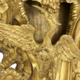 A LOUIS XV ORMOLU STRIKING CARTEL CLOCK - Foto 6