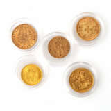 Kleines Goldkonvolut bestehend aus 5 Goldmünzen, - Foto 2