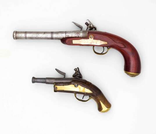 Zwei Steinschloss-Pistolen, Großbritannien 18. - фото 2