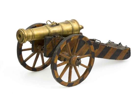 Historisches Modell eines Feldgeschützes aus der Zeit von Kaiser Joseph II. 1787. - Foto 1