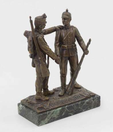 Bronze-Gruppe der deutsch-österreichischen Waffenbrüder im Ersten Weltkrieg. - Foto 2