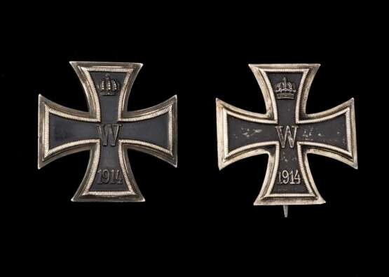 Preussen, Eisernes Kreuz 1. Klasse 1914 - zwei Stück. - Foto 1