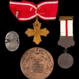 Weltkrieg, Konvolut von 4 Abzeichen und Medaille deutsch - Österreich - Türkei. - Foto 2