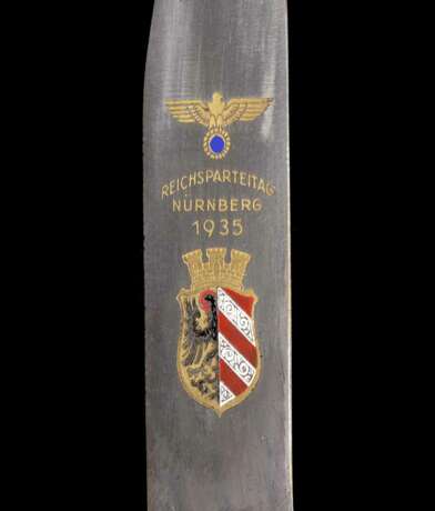 Erinnerungsmesser in der Art der HJ-Fahrtenmesser zum Reichsparteitag Nürnberg 1935 mit Scheide. - Foto 2