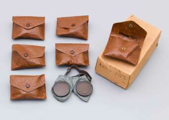 Wehrmacht, Schachtel mit sechs Staubschutzbrillen Kradfahrer.