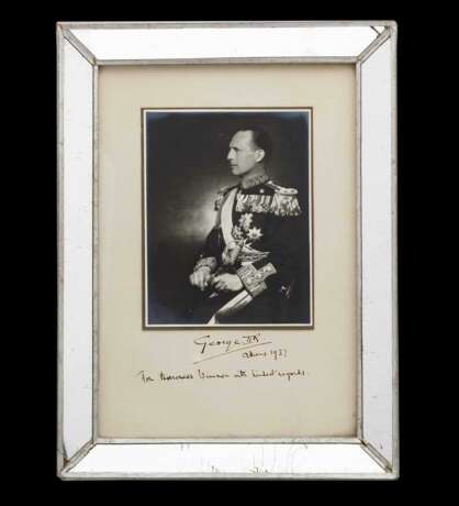 Griechenland, Portraitfoto König Georg II. von Griechenland mit Autograf. - фото 1