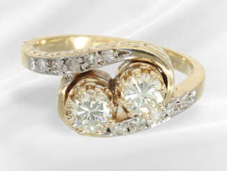 Ring: dekorativ gearbeiteter Brillant/Diamant-Ring…
