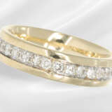Ring: 14K gold jewellery ring with surrounding bri… - photo 2