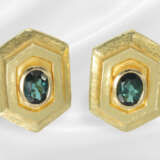 Earrings: very finely and decoratively crafted ear… - photo 1