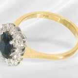 Ring: attraktiver weißgoldener Saphir/Diamant-Gold… - Foto 4