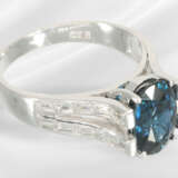 Ring: like new, modern and high quality sapphire/d… - photo 2