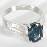 Ring: like new, modern and high quality sapphire/d… - photo 3