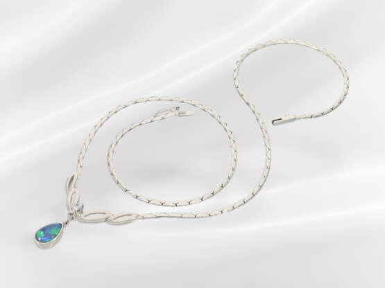 Chain/necklace: fine white gold vintage centrepiec… - photo 4
