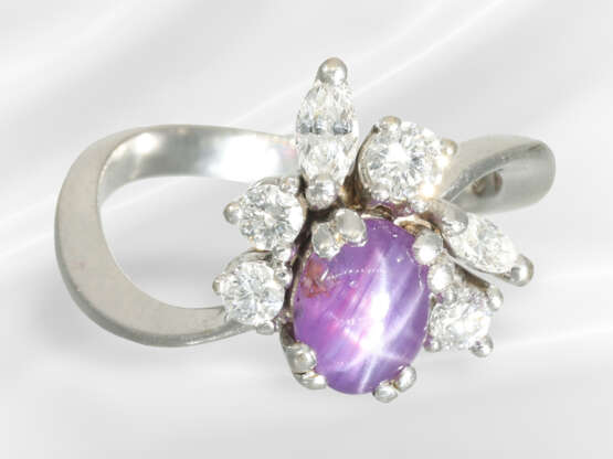 Ring: solid gold jewellery ring with star ruby and… - photo 2
