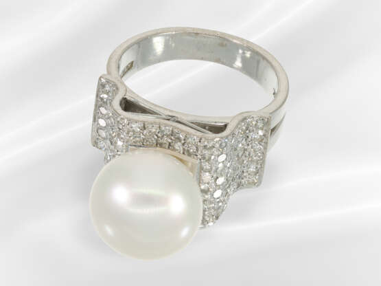 Ring: unusual and interestingly crafted 18k white … - photo 4