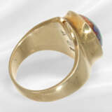 Ring: interesting gold jewellery ring with very be… - photo 4