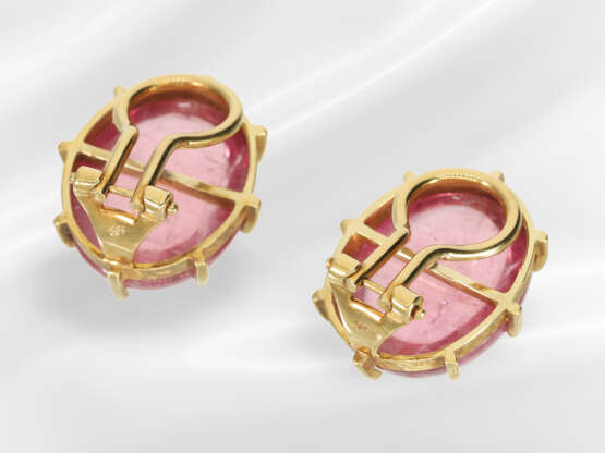 Earrings: vintage clip earrings with large pink to… - photo 3