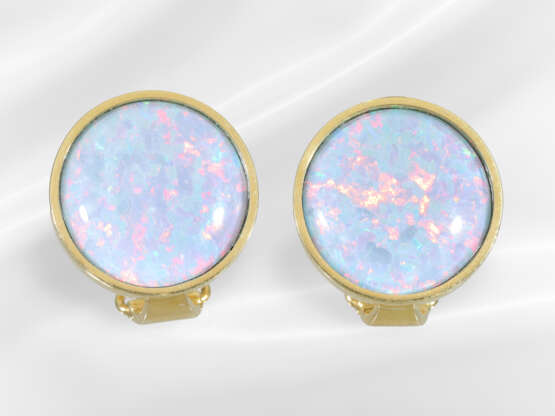 Earrings: beautiful 18K gold vintage opal earrings… - photo 1