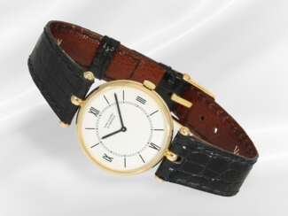 Wristwatch: luxury ladies' watch, Van Cleef & Arpe…