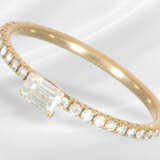 Ring: filigree Cartier diamond ring, full set with… - фото 3