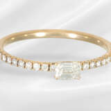 Ring: filigree Cartier diamond ring, full set with… - photo 5