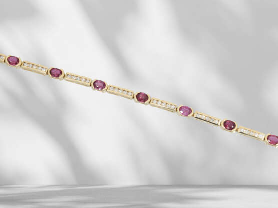 Bracelet: modern ruby/brilliant-cut diamond gold b… - photo 4