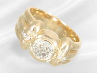 Ring: solide gefertigter vintage Diamantring, Alts…