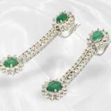Extremely decorative emerald/brilliant-cut diamond… - photo 3