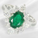 Ring: white gold, like new and decorative emerald/… - photo 1
