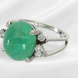 Ring: vintage emerald/brilliant-cut diamond ring b… - фото 3