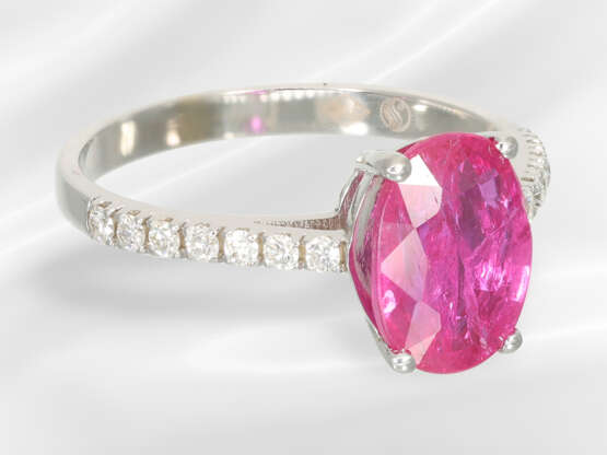 Ring: filigree brilliant-cut diamond ring with fin… - photo 5