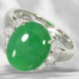 Ring: like new platinum ring with imperial jade in… - photo 1