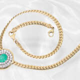 High-quality gold necklace with large emerald/bril… - фото 2