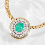 High-quality gold necklace with large emerald/bril… - фото 5