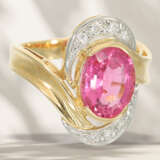 Ring: goldsmith ring with a rare "intense pink" to… - photo 4