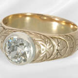 Ring: rare, antique gold jewellery ring with a bea… - photo 3