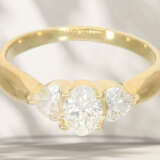 Ring: Ausgefallener Goldschmiedering mit Marquise-… - Foto 2