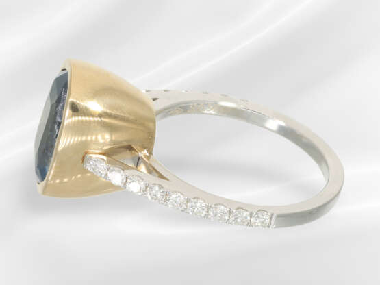 Ring: high-quality brilliant-cut diamond ring with… - фото 7