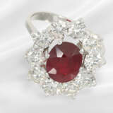 Ring: white gold ruby/brilliant-cut diamond gold r… - photo 2