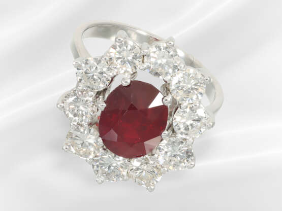 Ring: white gold ruby/brilliant-cut diamond gold r… - photo 3