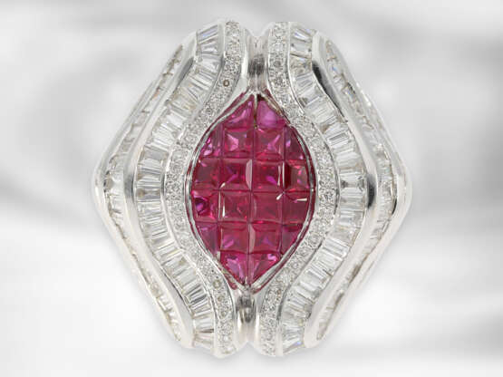Ring: extravagant luxurious diamond/ruby ring, tot… - photo 3
