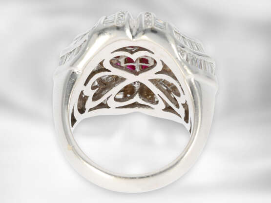 Ring: extravagant luxurious diamond/ruby ring, tot… - photo 6