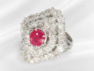 Ring: vintage Rubin-/Diamantring mit großem Burma-…