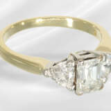 Ring: extremely fine diamond ring, centre stone 1c… - photo 3