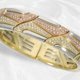 Exceptionally crafted gold bangle with fine diamon… - photo 1