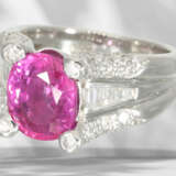 Ring: extremely valuable ruby/diamond ring, platin… - photo 3