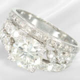 Ring: precious brilliant-cut diamond/diamond gold … - photo 1