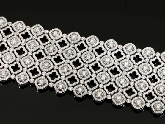 Unique, high-carat brilliant-cut diamond bracelet … - фото 1