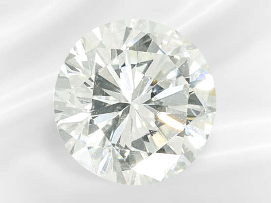 Extremely fine brilliant-cut diamond in top qualit… - photo 3