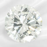 Extremely fine brilliant-cut diamond in top qualit… - фото 3